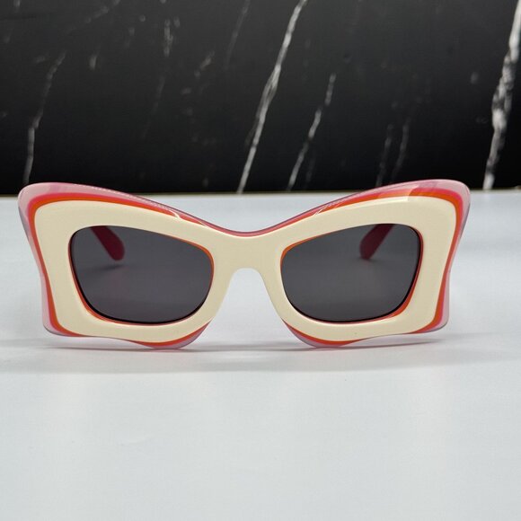 NEW LOEWE LW40140U 59A WOMEN SUNGLASSES BLACK CAT EYE LOEWE EYEWEAR - Picture 1 of 11